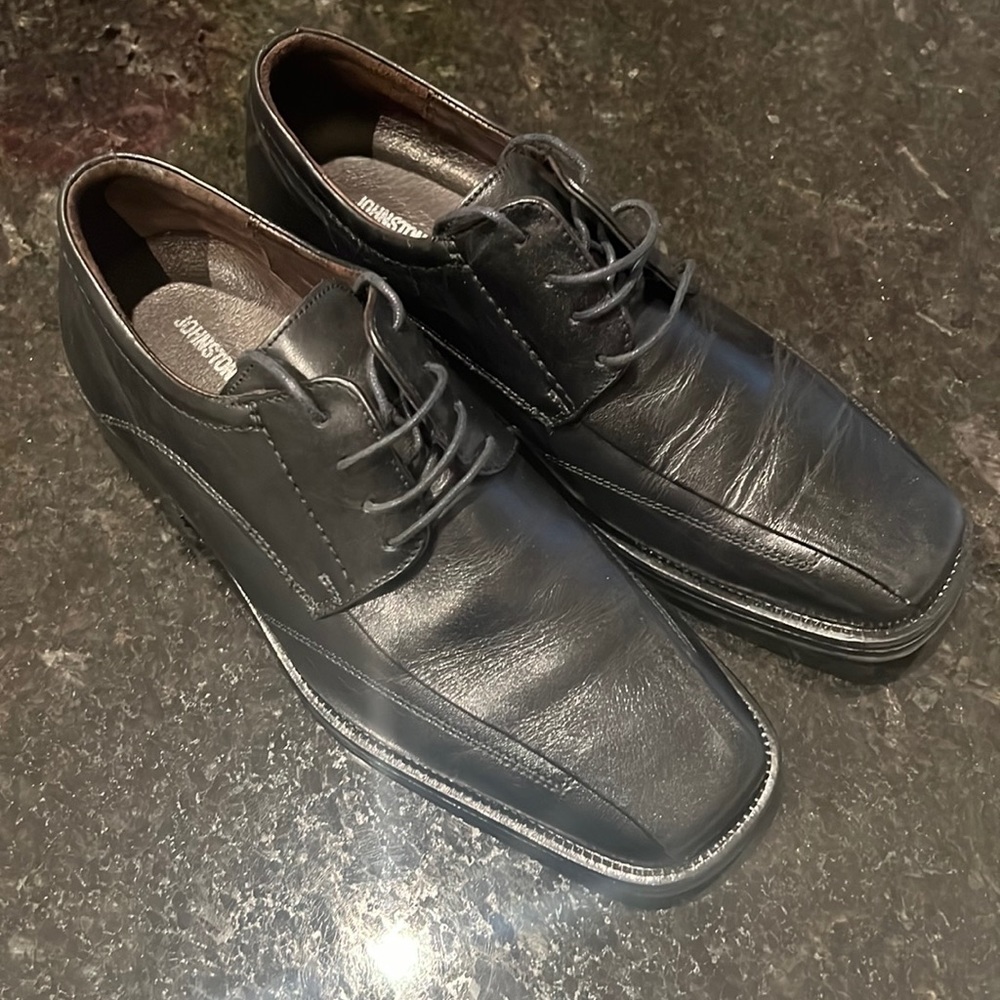 Johnston & Murphy , Men’s shoes in great condition.Size 8.5